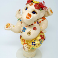Brigitte Saugstad Ganesha Dancing on Sunshine 2019, ceramic statue, sculpture, idol, figurine, elephant -B